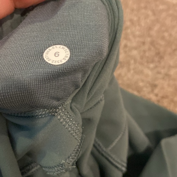 Lululemon align leggings - Picture 3 of 3